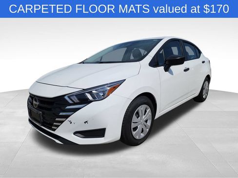 Used 2023 Nissan Versa S FWD image 4