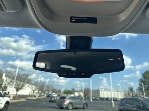 Used 2017 Chevrolet Colorado Z71 image 27