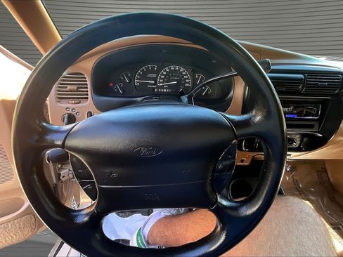 Used 1996 Ford Ranger XLT RWD image 9