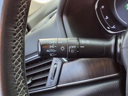 Used 2021 Honda Accord Touring image 23