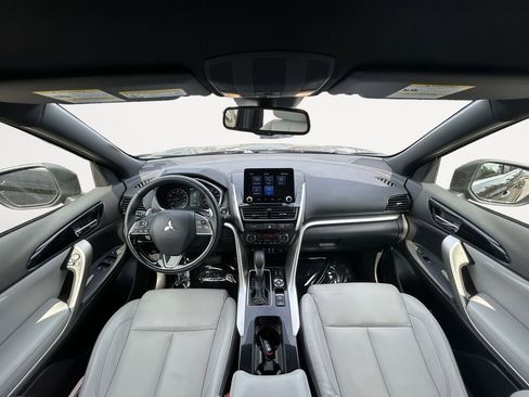 Used 2023 Mitsubishi Eclipse Cross SEL image 13