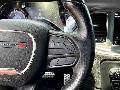 Used 2020 Dodge Charger R/T w/ Blacktop Package RWD image 12