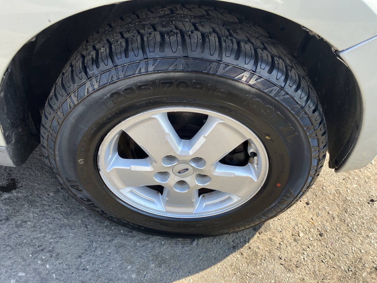 Used 2009 Ford Escape XLT FWD image 18