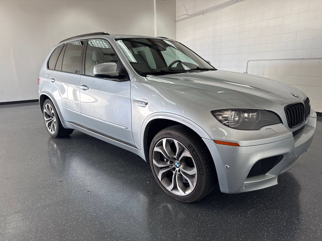 Used 2011 BMW X5 M AWD/4WD image 2