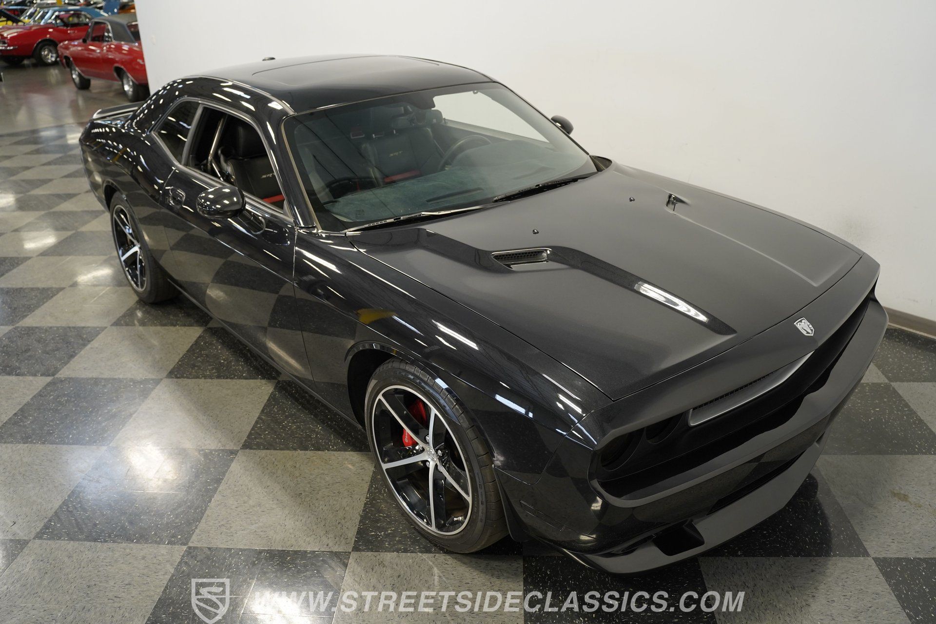 Used 2010 Dodge Challenger SRT8 w/ SRT Option Group II RWD image 35