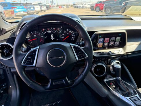 Certified 2017 Chevrolet Camaro SS w/ 50th Anniversary Edition RWD image 17