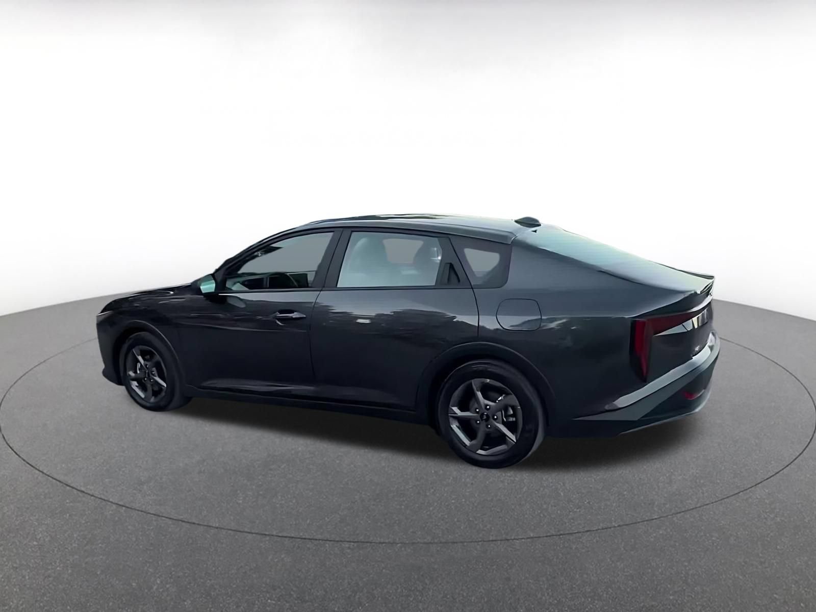 Used 2025 Kia K4 FWD image 9