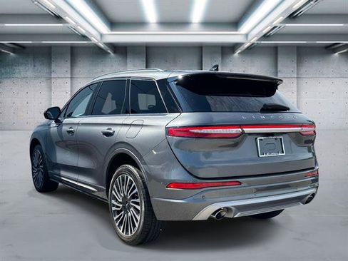 Used 2022 Lincoln Corsair AWD w/ Equipment Group 101A image 5