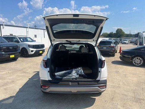 New 2026 Hyundai Tucson Limited FWD image 47