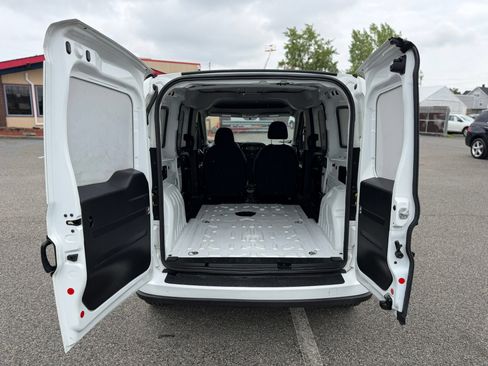 Used 2022 RAM ProMaster City Wagon FWD image 9