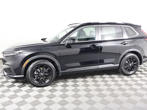 Certified 2025 Honda CR-V Sport image 9