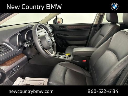 Used 2019 Subaru Outback 2.5i Limited AWD/4WD image 11