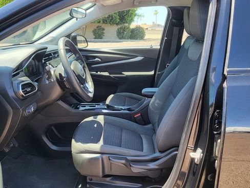 Used 2023 Chevrolet Bolt EUV LT w/ Driver Confidence Package FWD image 24