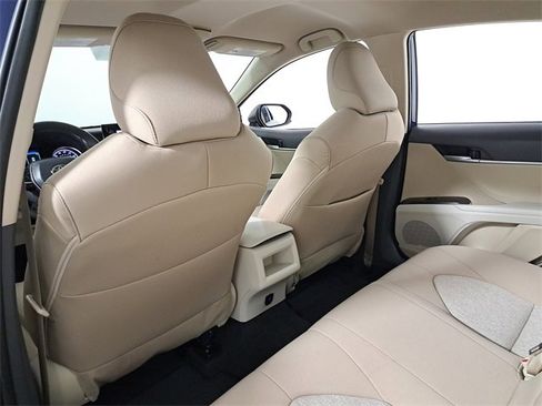 Used 2024 Toyota Camry LE image 11