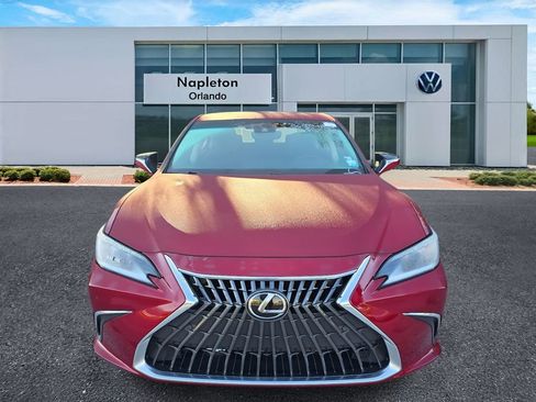 Used 2023 Lexus ES 350 w/ Premium Package image 2