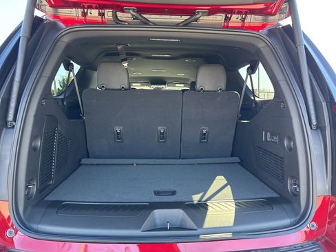 New 2026 GMC Yukon XL Elevation w/ LPO, Elevation Black Package image 33