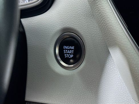 Used 2023 Toyota Corolla SE FWD image 20