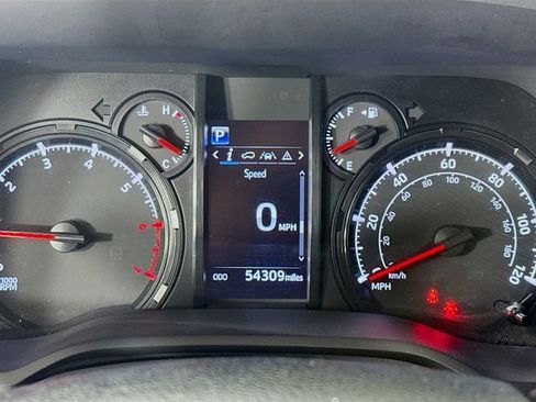 Used 2022 Toyota 4Runner SR5 image 14