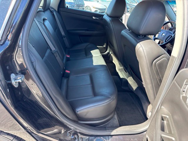 Used 2012 Chevrolet Impala LTZ FWD image 30