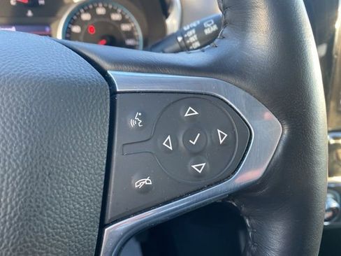 Used 2021 Chevrolet Traverse LT w/ LPO, Floor Liner Package AWD/4WD image 10