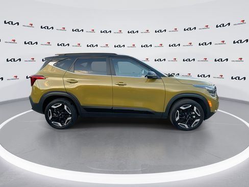 Certified 2024 Kia Seltos SX AWD/4WD image 9