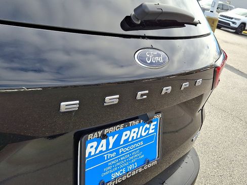 Certified 2025 Ford Escape Active image 28
