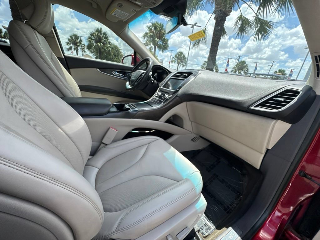 Used 2019 Lincoln Nautilus Select FWD image 23