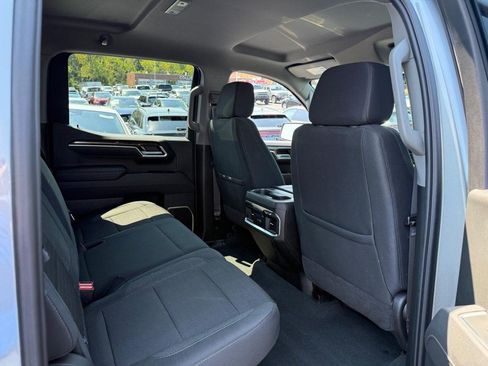 Used 2025 GMC Sierra 1500 Elevation w/ Preferred Package AWD/4WD image 11