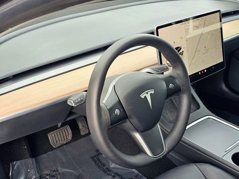 Used 2022 Tesla Model 3 Long Range image 15