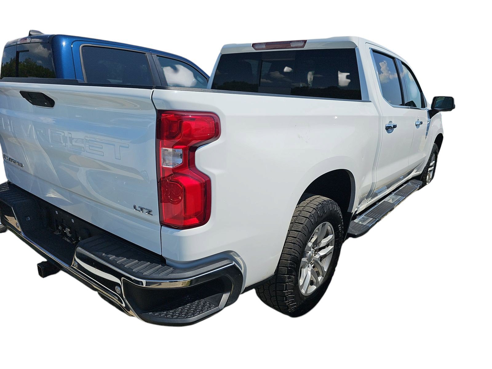 Used 2021 Chevrolet Silverado 1500 LTZ w/ LTZ Convenience Package II AWD/4WD image 4