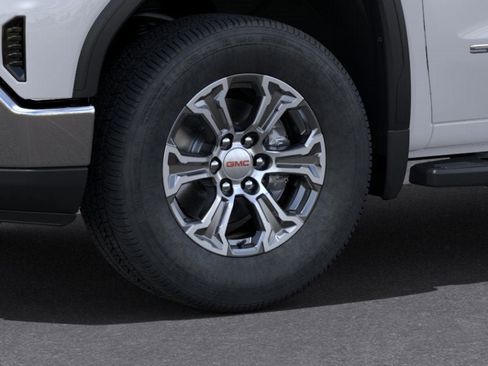 New 2025 GMC Sierra 1500 SLE w/ X31 Off-Road Package image 9