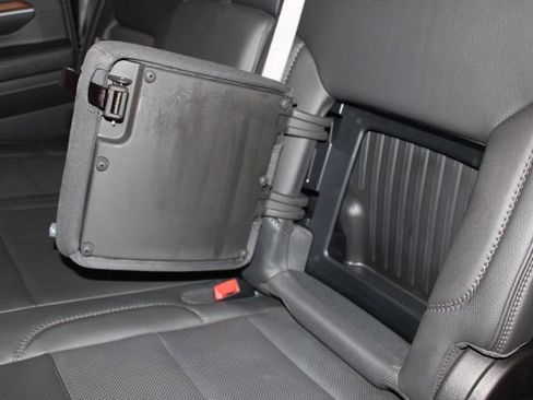 Used 2025 GMC Sierra 2500 Denali image 59