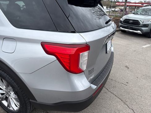 Used 2020 Ford Explorer XLT w/ Equipment Group 202A image 42