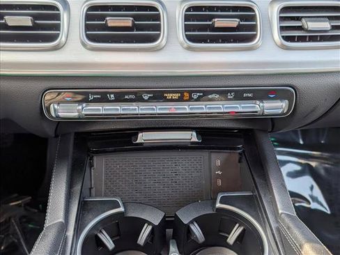 Used 2025 Mercedes-Benz GLE 350 4MATIC image 16