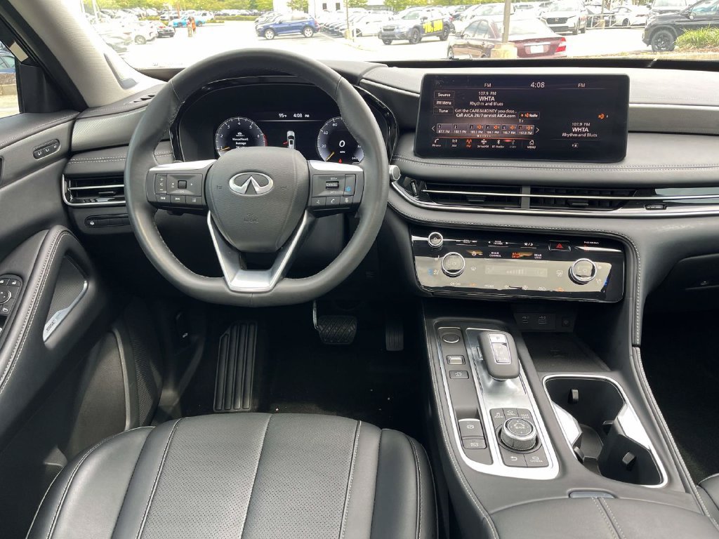 Used 2025 INFINITI QX60 Luxe FWD image 12