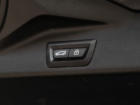 Used 2022 BMW X5 M50i w/ Executive Package image 65