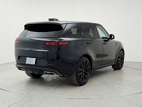 New 2026 Land Rover Range Rover Sport SE image 5