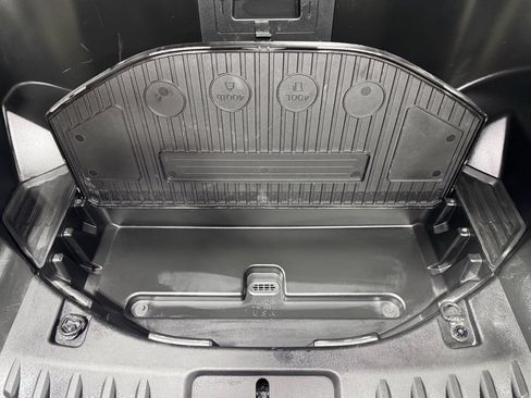 Used 2023 Ford F150 Lightning Platinum image 26