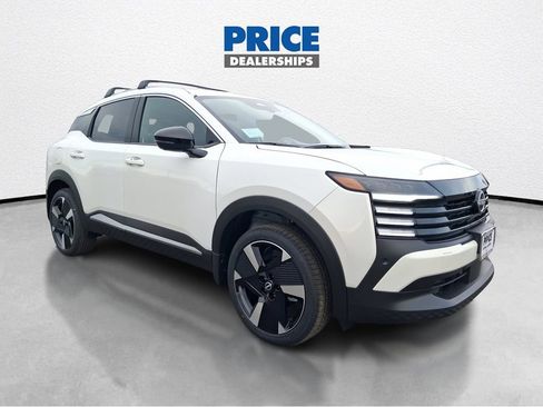 New 2026 Nissan Kicks SR w/ Cold Weather Package AWD/4WD image 1