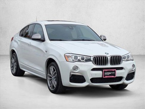 Used 2018 BMW X4 M40i image 3