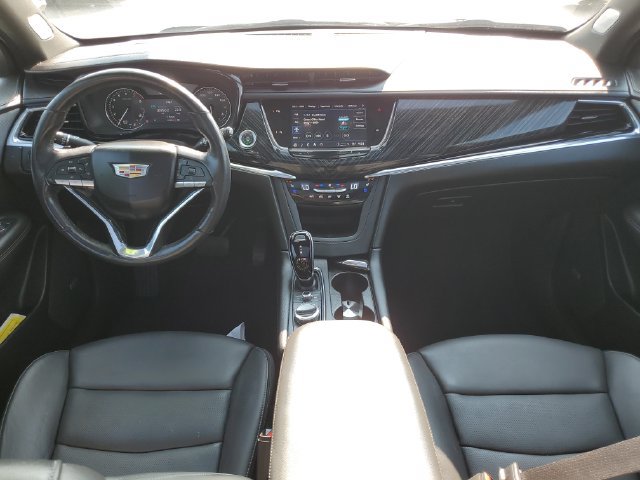 Certified 2024 Cadillac XT6 Premium Luxury w/ LPO, Floor Liner Package AWD/4WD image 34