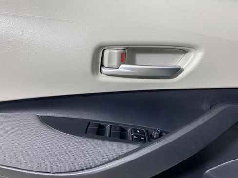 Certified 2020 Toyota Corolla LE w/ Carpet Mat Package (TMS) FWD image 21