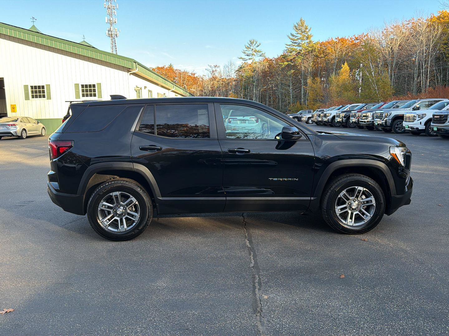 New 2027 GMC Terrain Elevation w/ LPO, Floor Liner Package AWD/4WD image 6