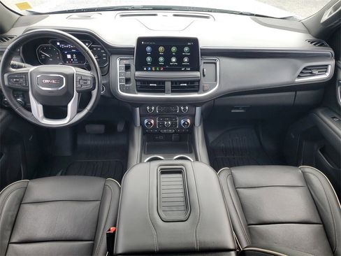 Used 2021 GMC Yukon XL SLT w/ SLT Premium Package image 27
