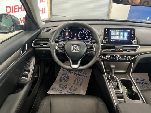 Used 2022 Honda Accord LX image 30