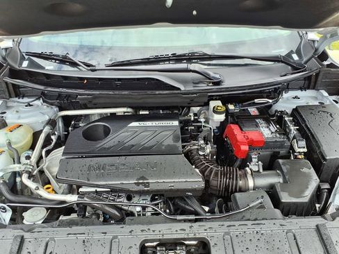 Used 2025 Nissan Rogue SV AWD/4WD image 34