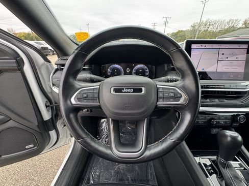 Used 2022 Jeep Compass High Altitude image 23