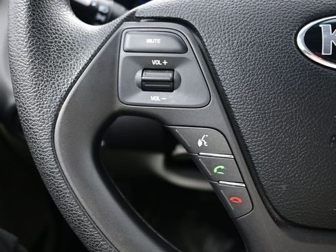 Used 2015 Kia Forte LX image 13