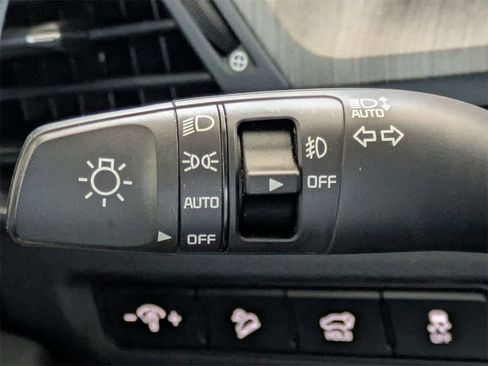 Used 2024 Kia Telluride SX Prestige w/ Towing Package image 46