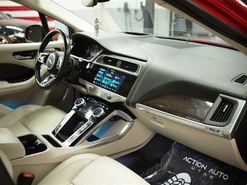 Used 2019 Jaguar I-PACE First Edition image 15